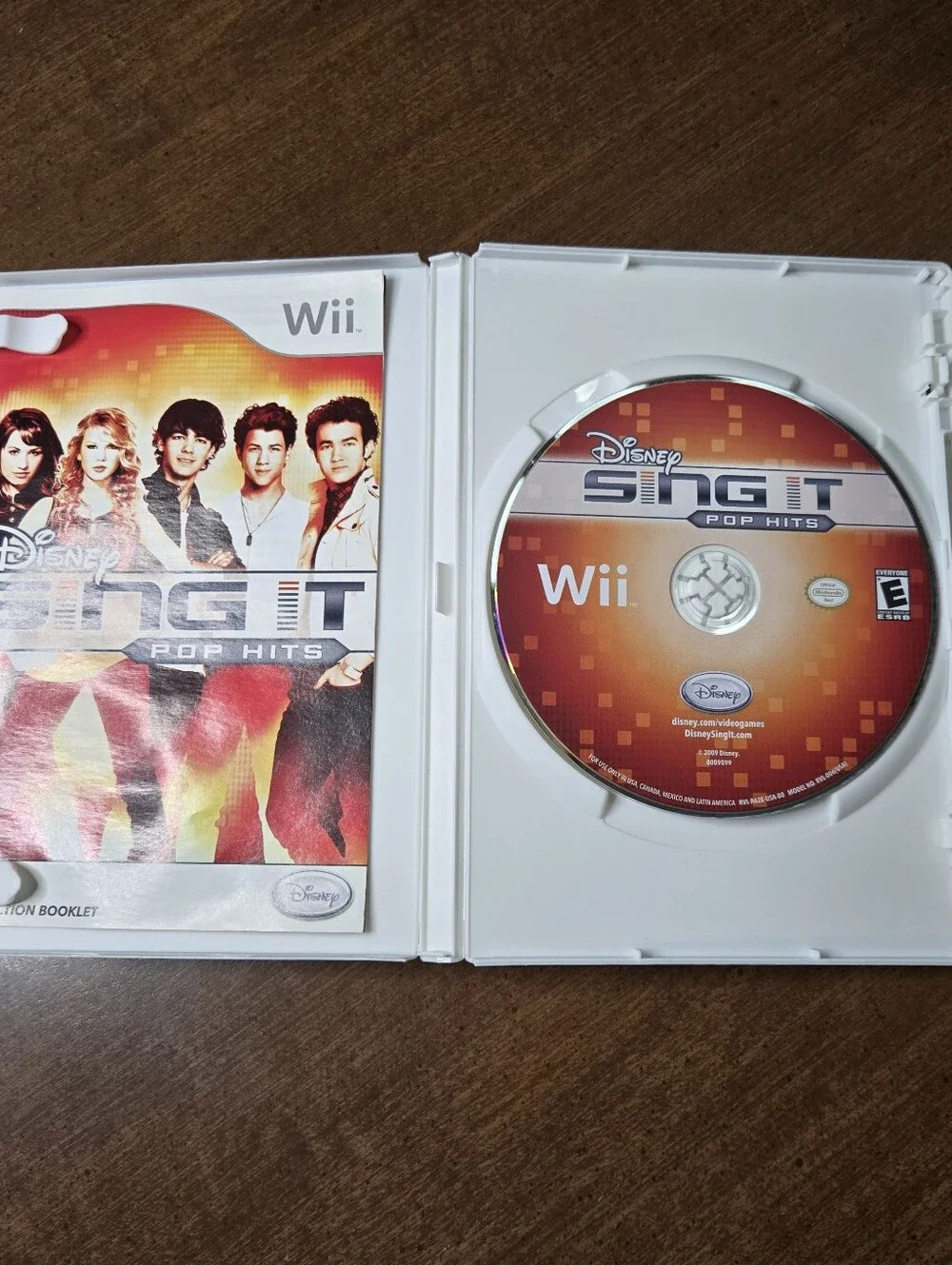 Disney Sing It: Pop Hits Nintendo Wii -  2009 Y2K Karaoke Taylor Swift JB